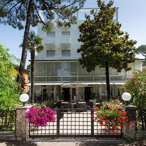 Hotel Verde Luna - Colazione fino a tarda mattina